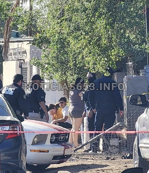 Ejecutan a hombre a balazos en la calle 15 y Quintana Roo